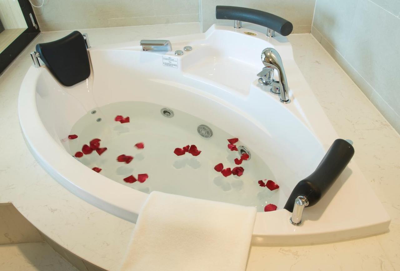 Muong Thanh Luxury Vientiane Hotel Extérieur photo