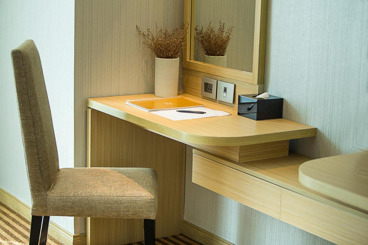 Muong Thanh Luxury Vientiane Hotel Extérieur photo