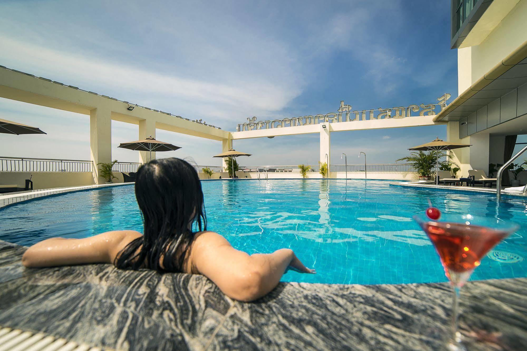 Muong Thanh Luxury Vientiane Hotel Extérieur photo