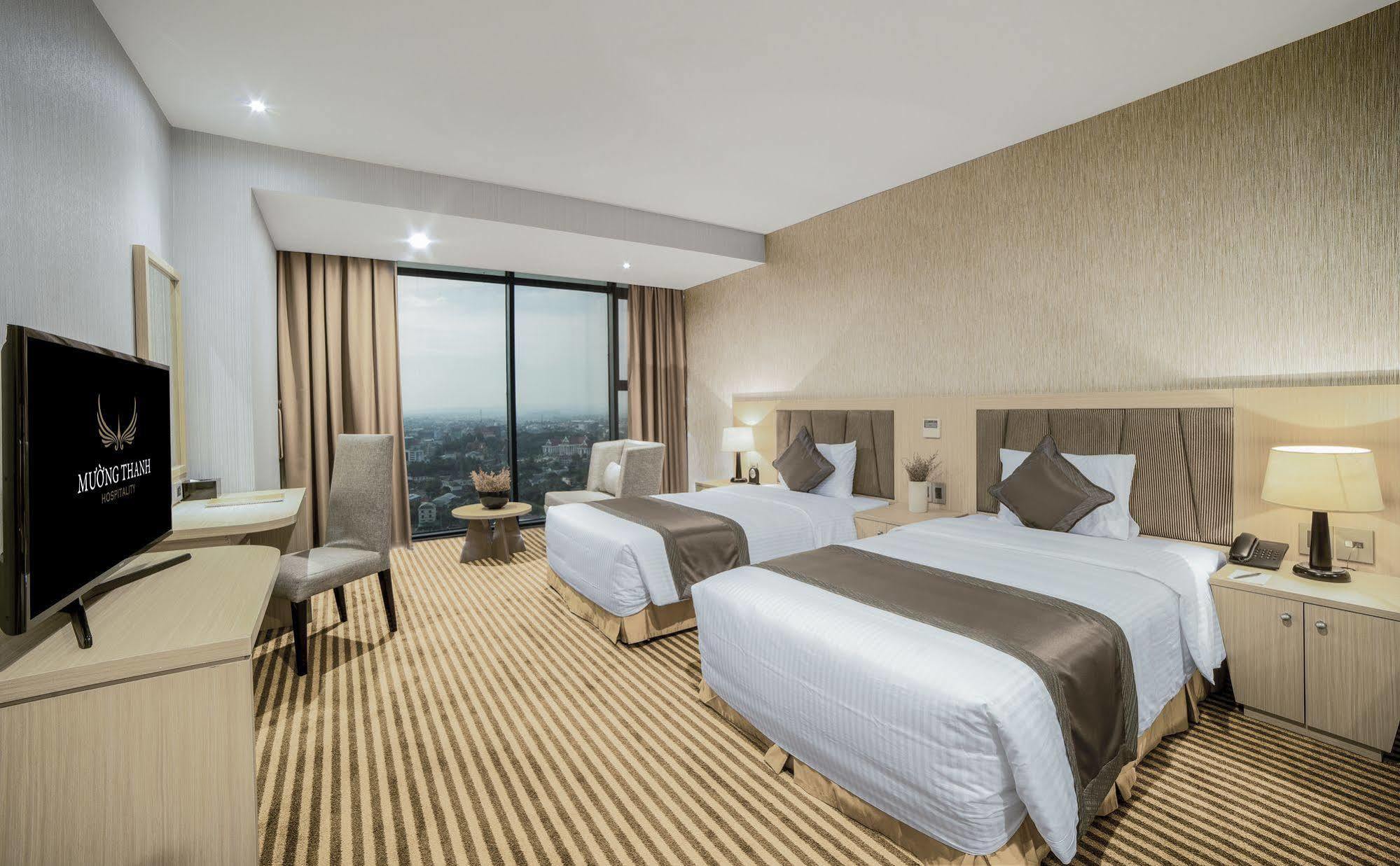 Muong Thanh Luxury Vientiane Hotel Extérieur photo